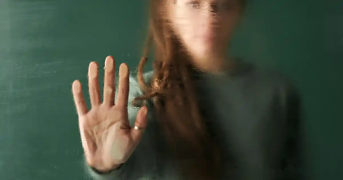 Köşe Gardırop Seçimi ve Dekorasyonda Fonksiyonellik ile Estetiğin Buluşması