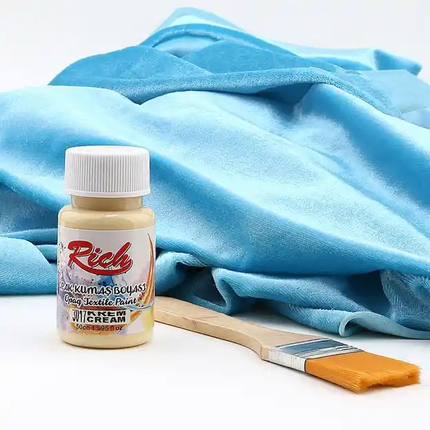 Krem Kumaş Boyası ile Dekorasyonda Yenilikçi ve Pratik Uygulamalar