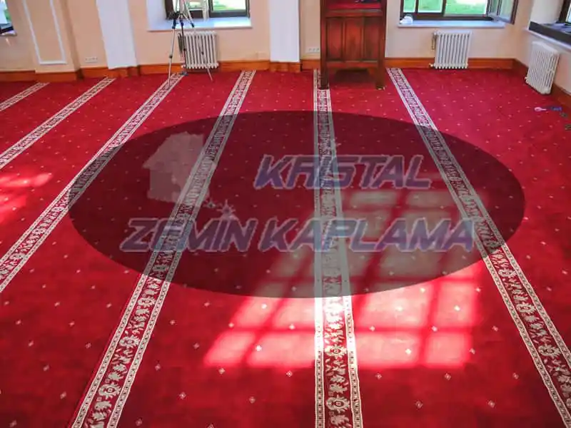 Kristal Halı Dekorasyonda Şıklık ve Fonksiyonellik Sunan Modern Çözüm