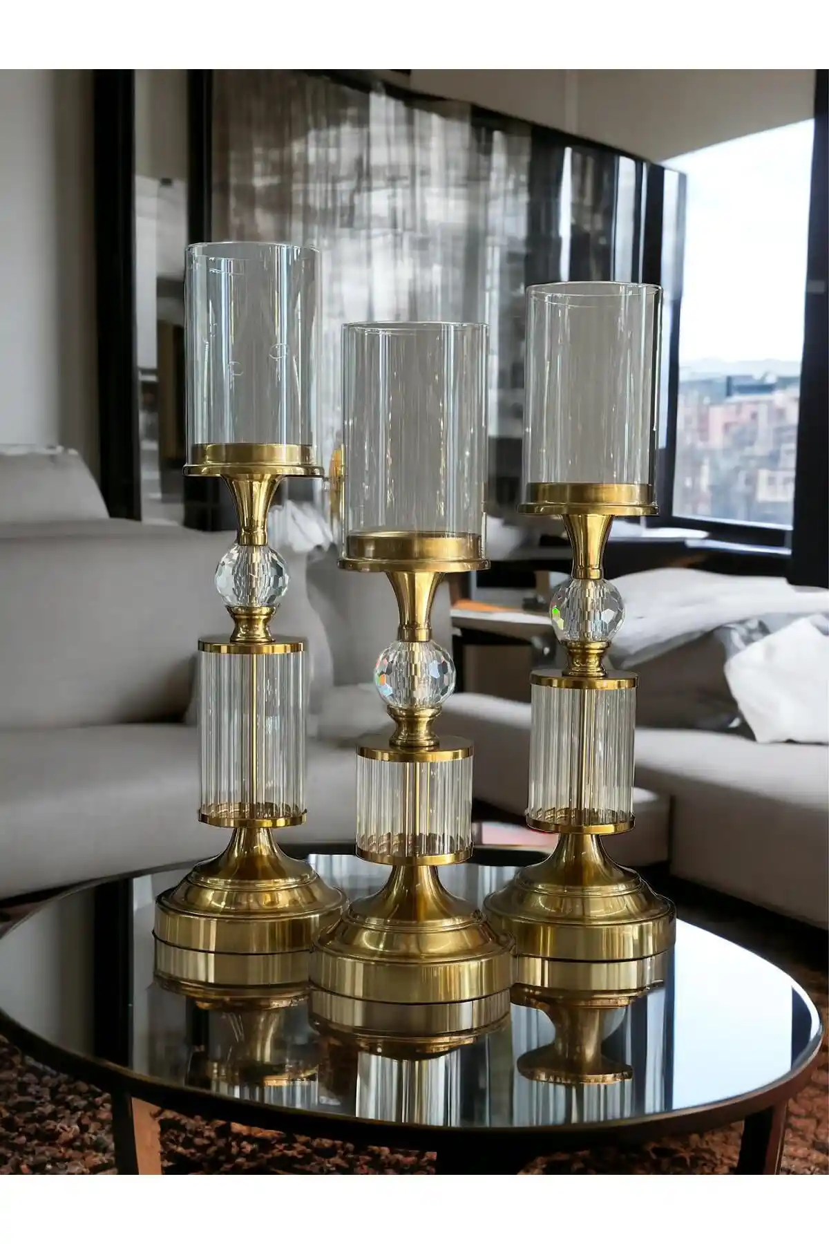 Kristal Şamdan Mumluklar ile Evinize Zarafet ve Işıltı Katın