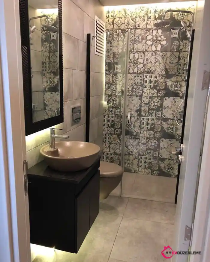 Küçük Banyo Seramik Modelleriyle Alanınızı Geniş ve Estetik Hale Getirin