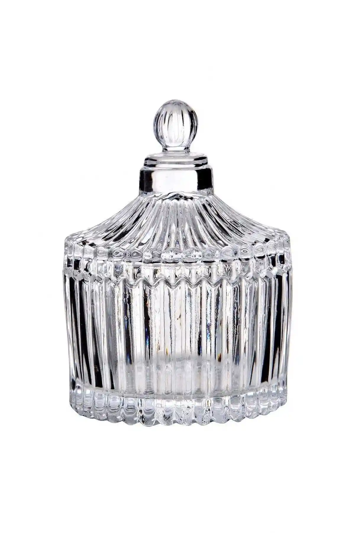 Küçük Cam Lokumluk ile Dekorasyonda Şıklık ve Fonksiyonellik Bir Arada