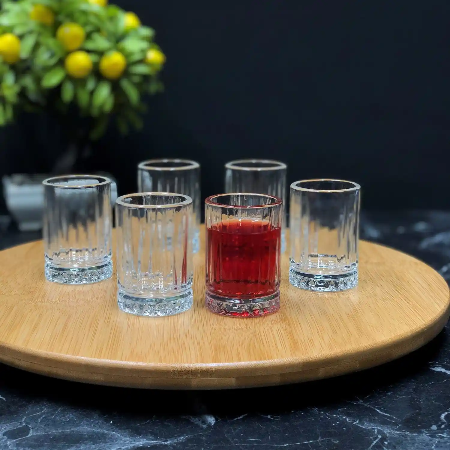 Küçük Kahve Yanı Bardağı ile Dekorasyon ve Fonksiyonellik Artırma Rehberi