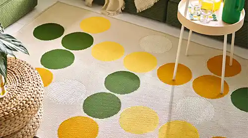 Küçük Salonlar İçin Şık ve İşlevsel Halı Seçim Rehberi