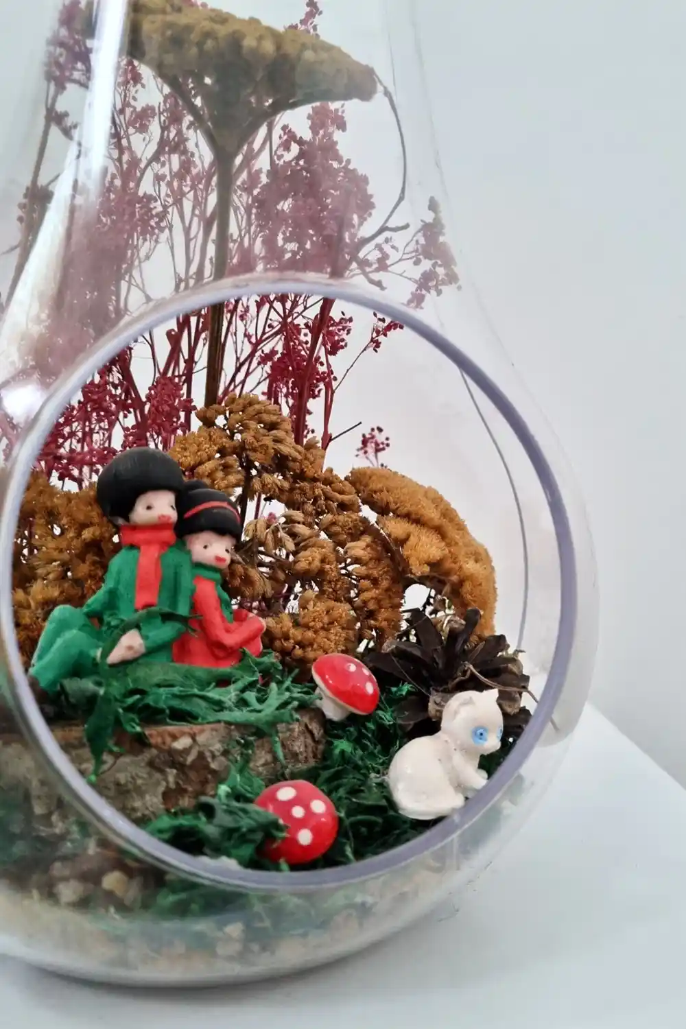 Küçük Teraryumlar ile Dekorasyonda Estetik ve Doğallık Yaratmanın Yolları