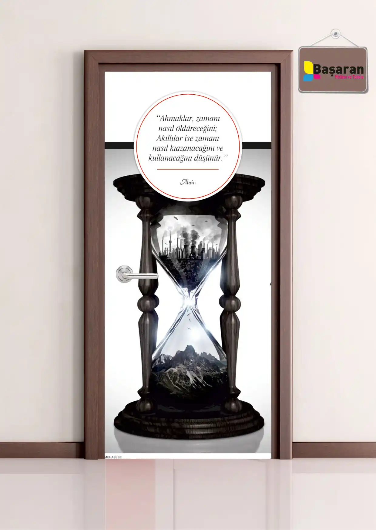 Kum Saati Kapısı Dekorasyonda Hem Estetik Hem Fonksiyonel Bir Seçenek