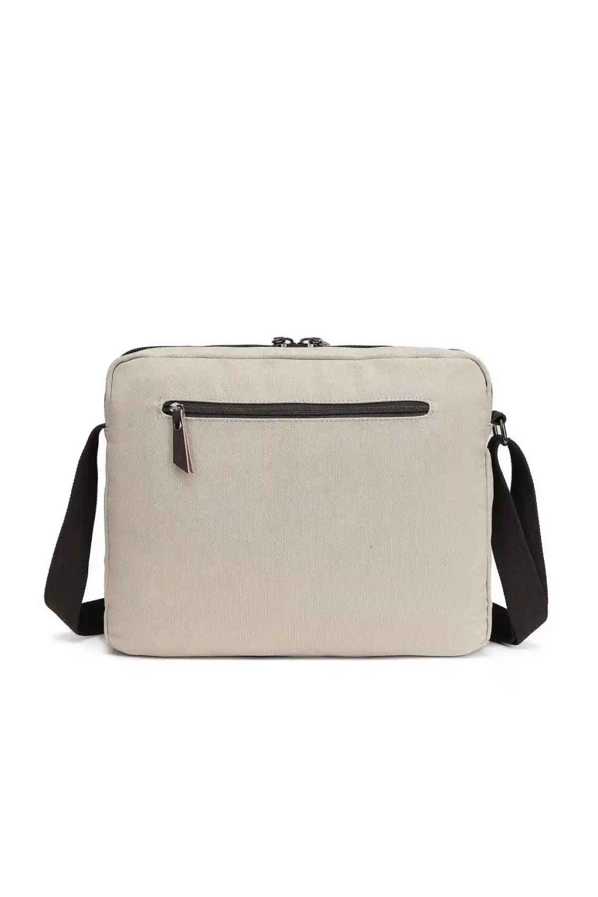 Kumaş Postacı Çantalarıyla Dekorasyon ve Günlük Kullanımda Şıklık ve İşlevsellik