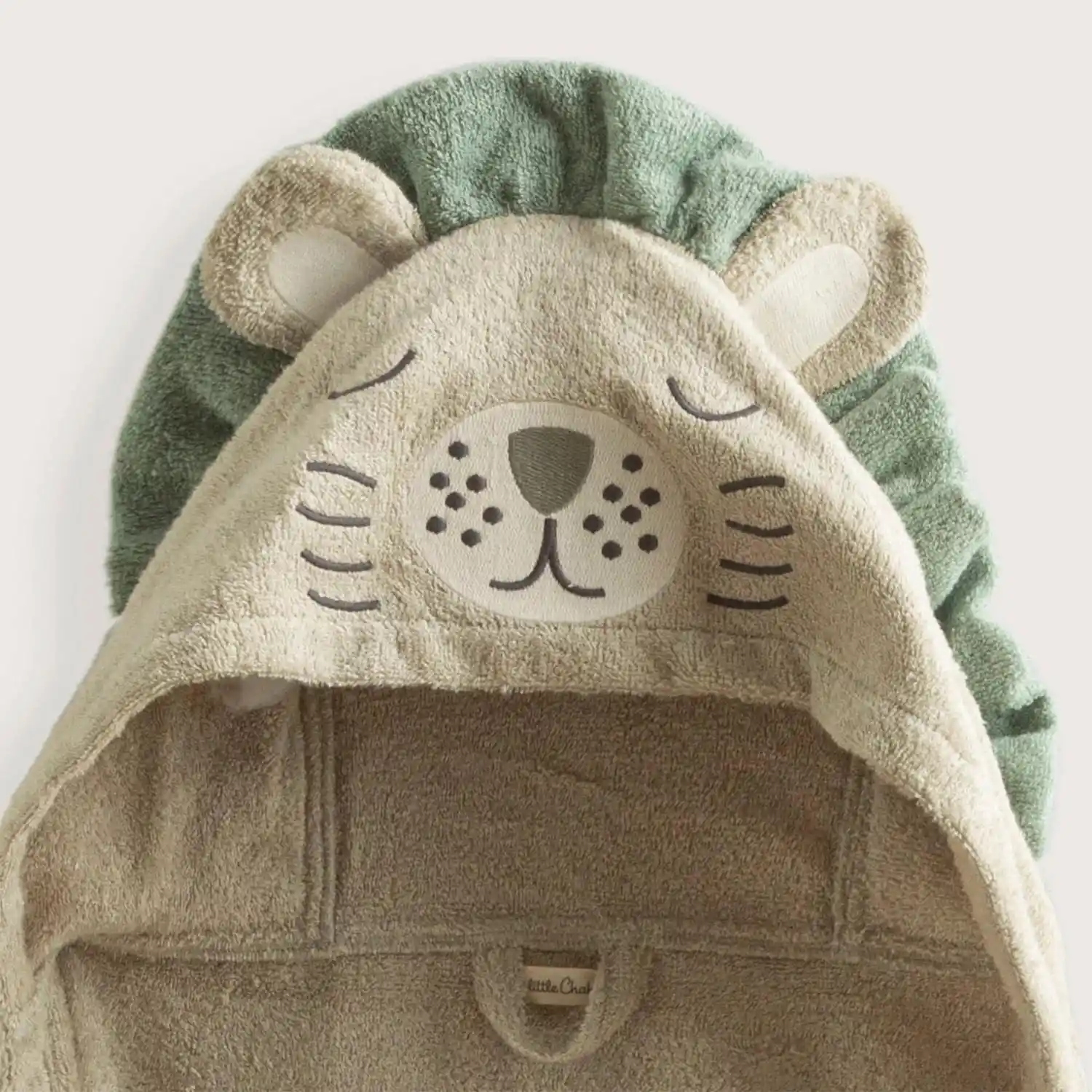 Kundak Havlu ile Dekorasyonda Şıklık ve Konforun En Uygun Buluşması