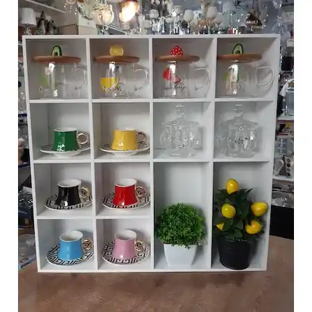 Kupa Rafları ile Dekorasyonda Şıklık ve Fonksiyonelliğin Bütünleştiği Çözümler