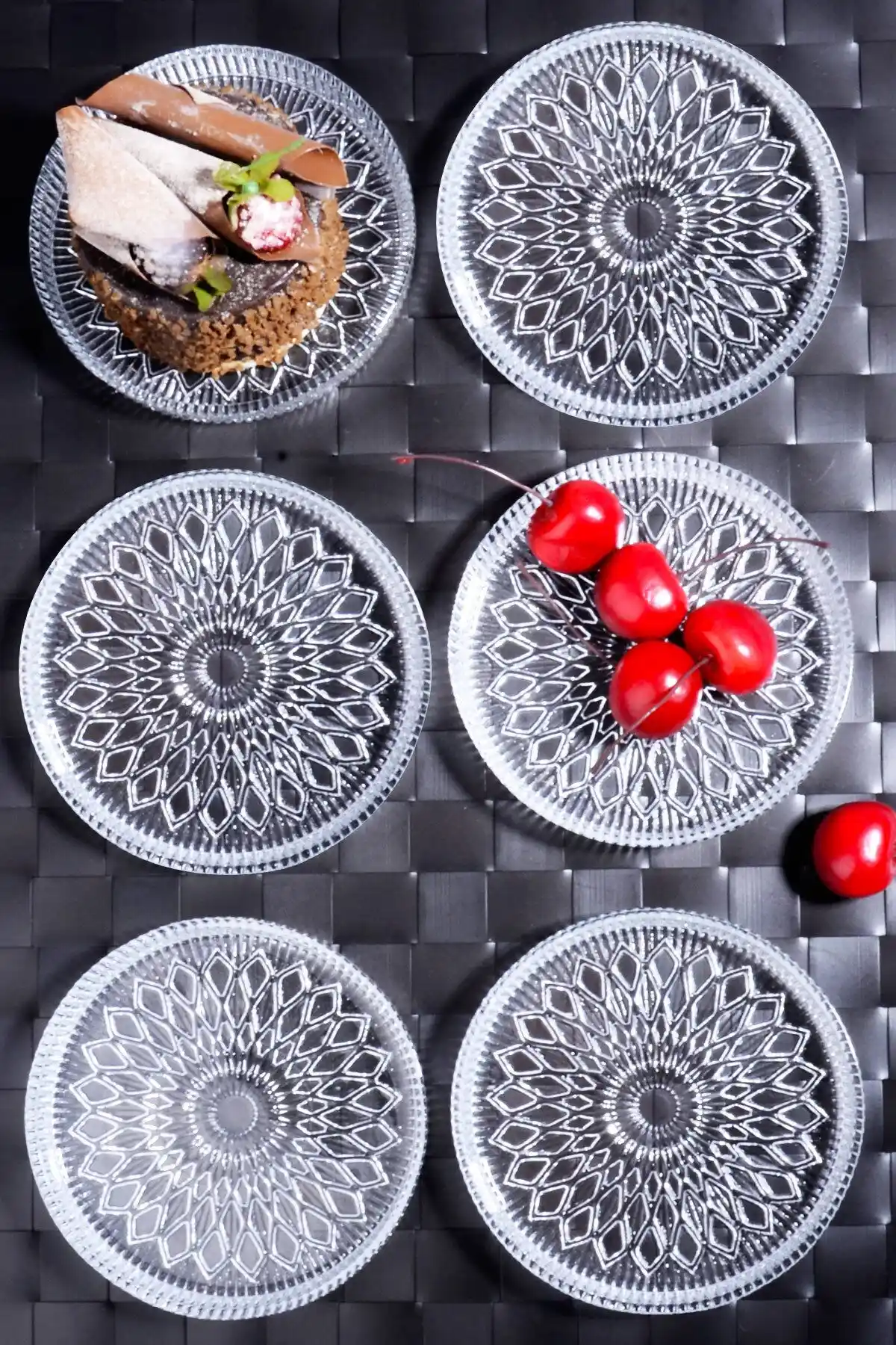 Kurabiye Servis Tabağı Seçimi ve Sofralara Estetik Katmanın Yolları