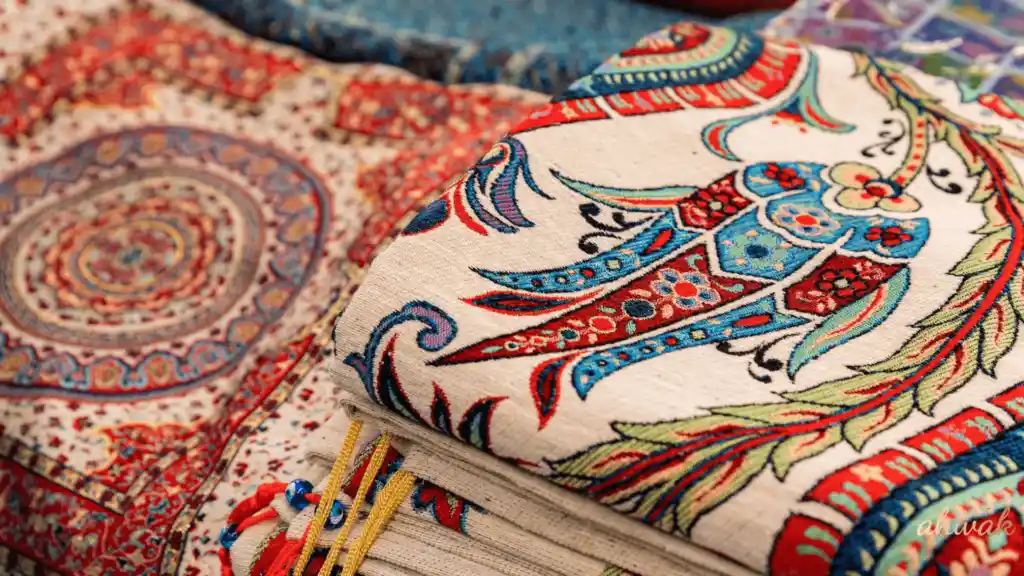 Küt Halı ile Dekorasyonda Şıklık ve İşlevselliği Bir Arada Yakalayın