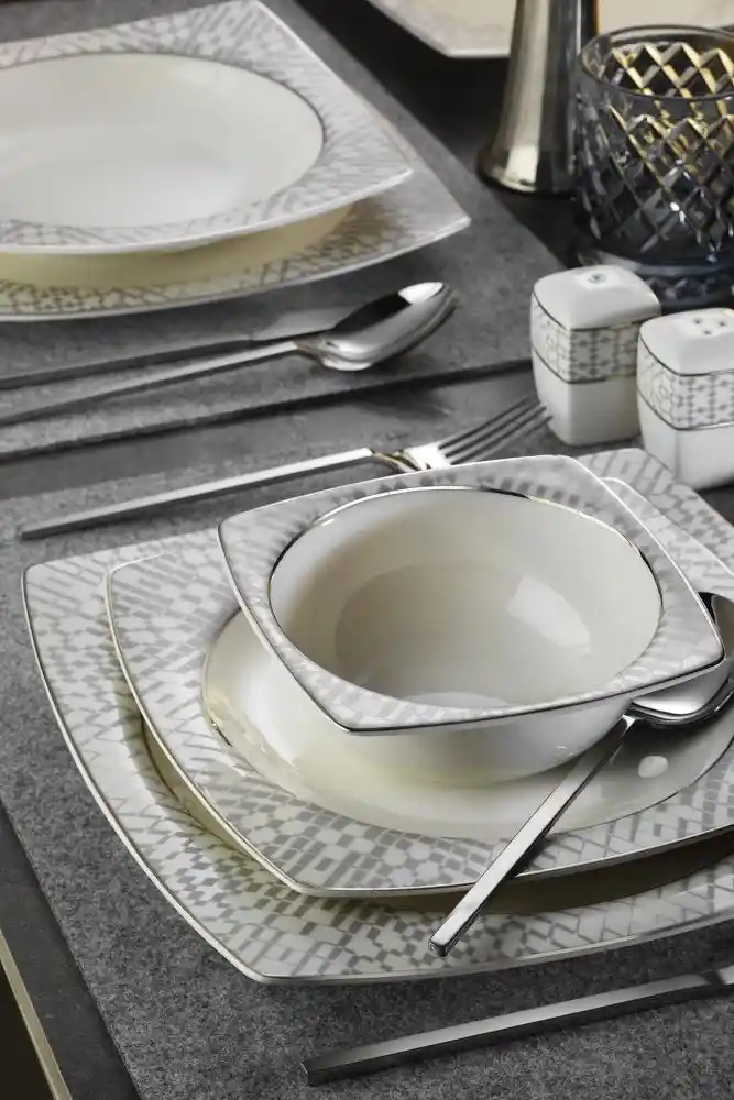 Kütahya Porselen 12 Kişilik Yemek Takımı ile Şık ve Dayanıklı Sofralar Yaratın