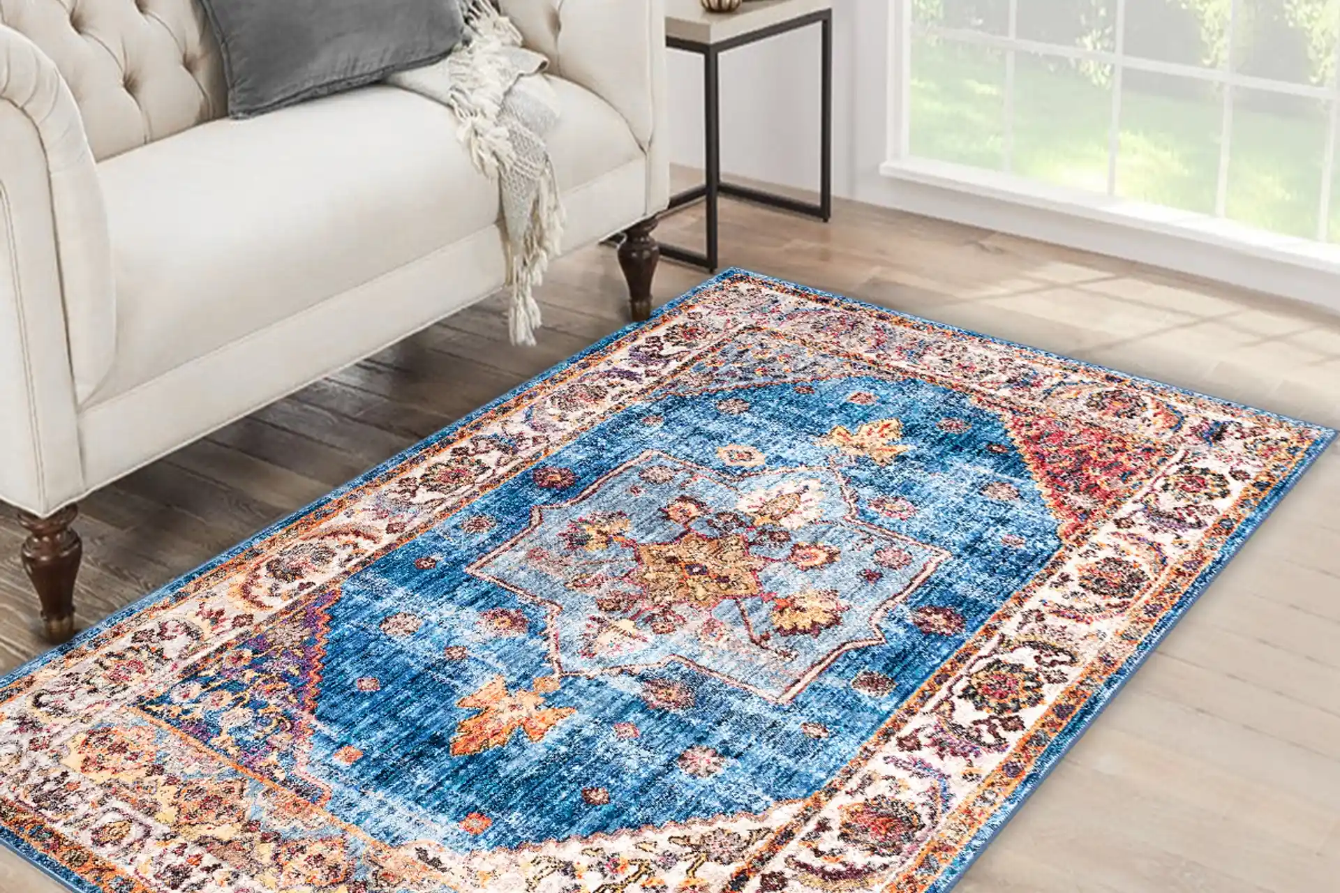 Lacivert Kilim ile Ev Dekorasyonunda Zarafet ve Derinlik Yaratın