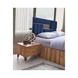 Lacivert Yatak Başlığı ile Modern ve Şık Yatak Odası Dekorasyonu Rehberi