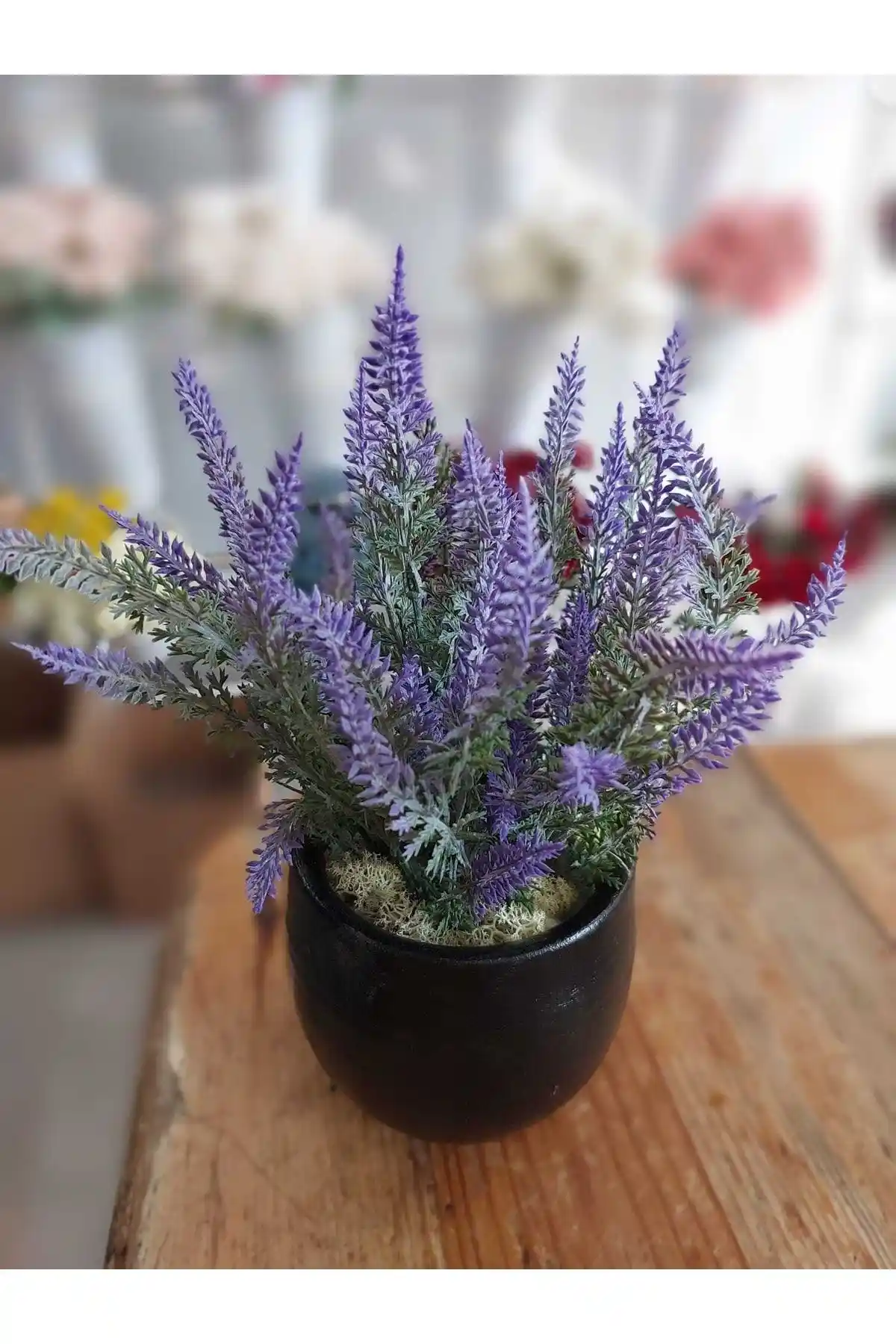 Lavanta Vazosu ile Doğal ve Şık Dekorasyon Yöntemleri ve İpuçları