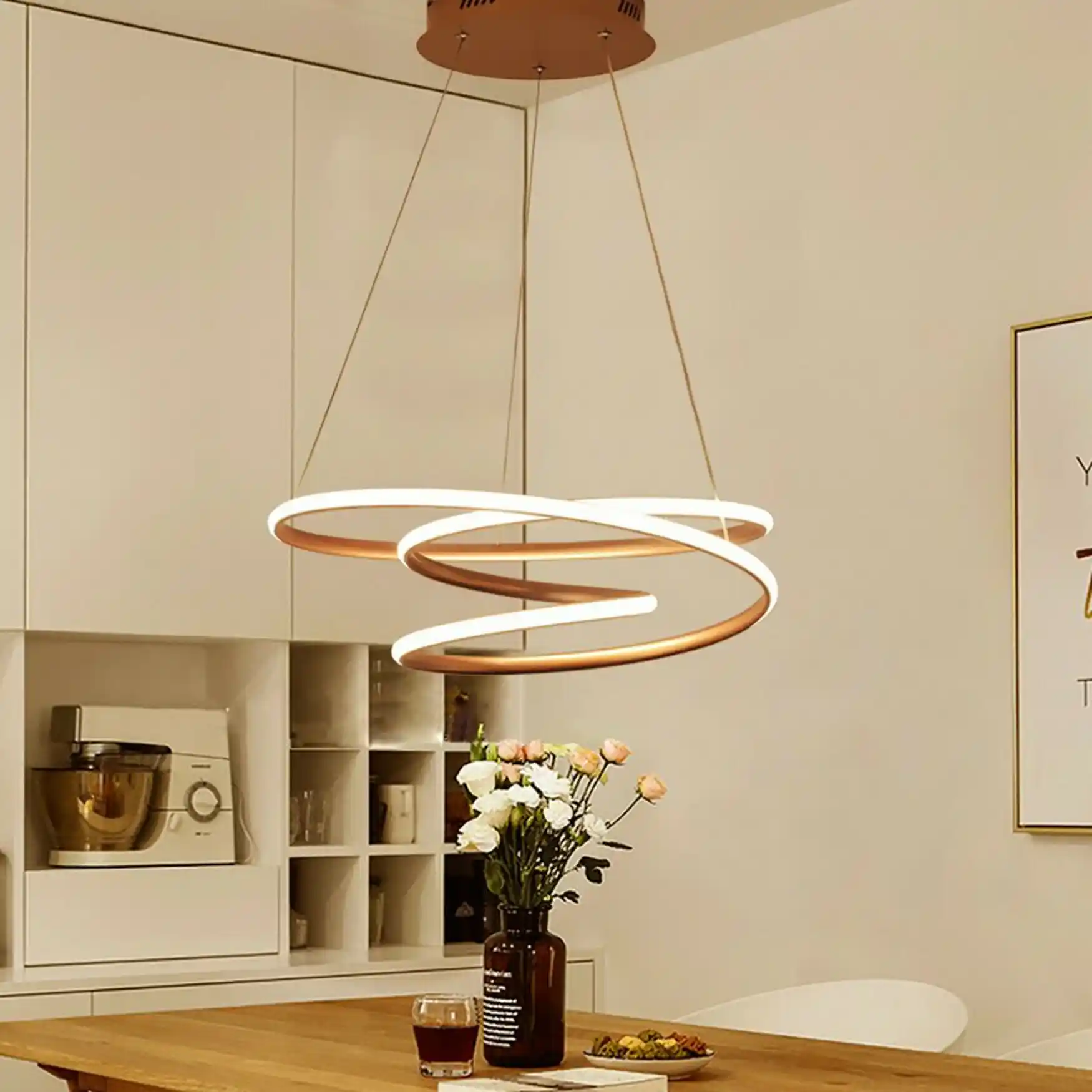 LED Sarkıt Aydınlatma ile Modern ve Enerji Verimli Dekorasyon Çözümleri