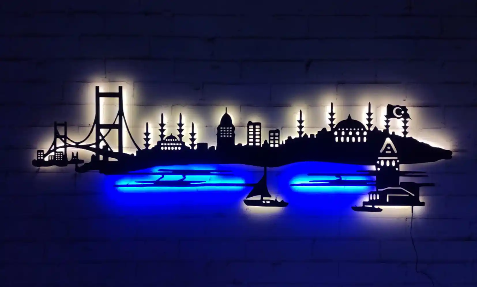 Ledli Tablolar ile Mekanlarınıza Modern ve Şık Bir Dekorasyon Katın