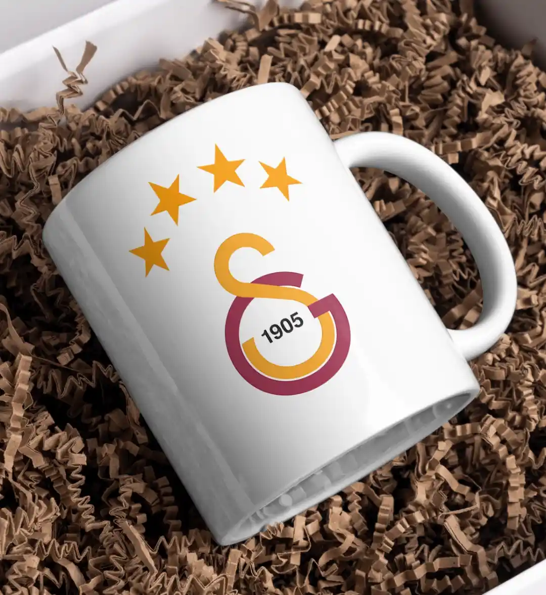 Logolu Bardaklar Dekorasyonda Şıklık ve Fonksiyonelliğin Birleştiği Modern Çözüm