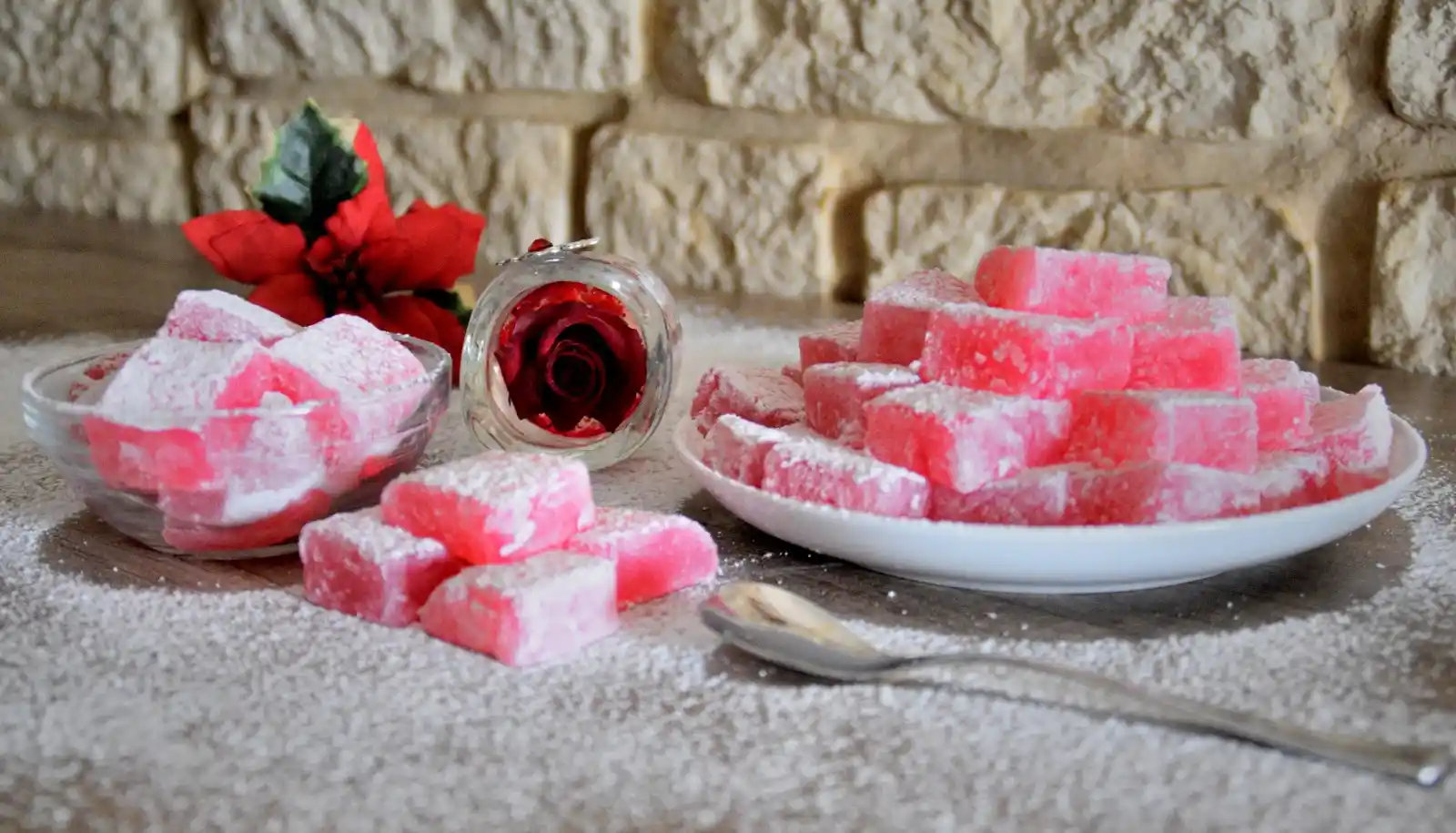 Lokum Süslemeleri ile Dekorasyonda Zarafetin Yeni Yüzü: Geleneksel ve Modern Tasarımlar