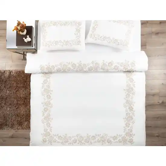 Madam Coco Nevresim Takımıyla Yatak Odası Dekorasyonunu Şıklık ve Konforla Tamamlayın