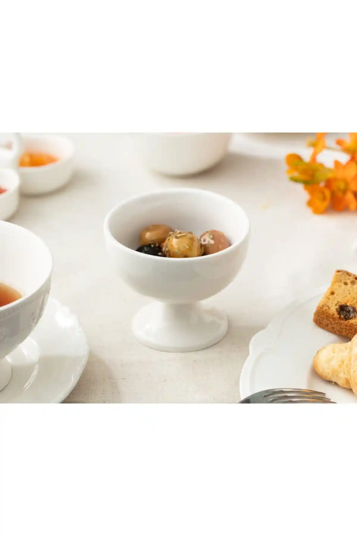 Madame Coco Ayaklı Kase ile Dekorasyonda Zarafet ve Fonksiyonellik Entegre Edilir