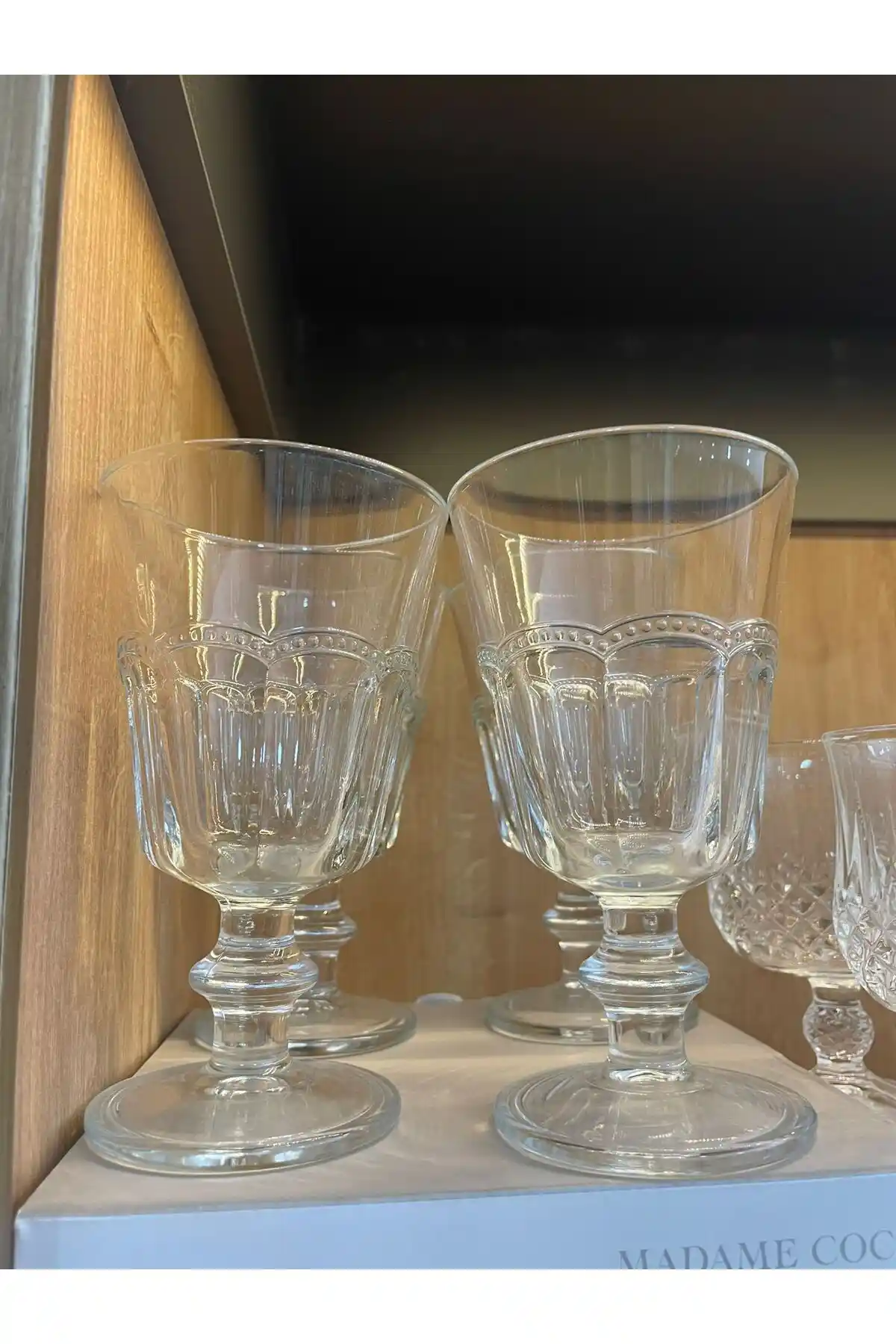 Madame Coco Kadeh ve Bardak Koleksiyonlarıyla Dekorasyonda Zarafet ve İşlevsellik