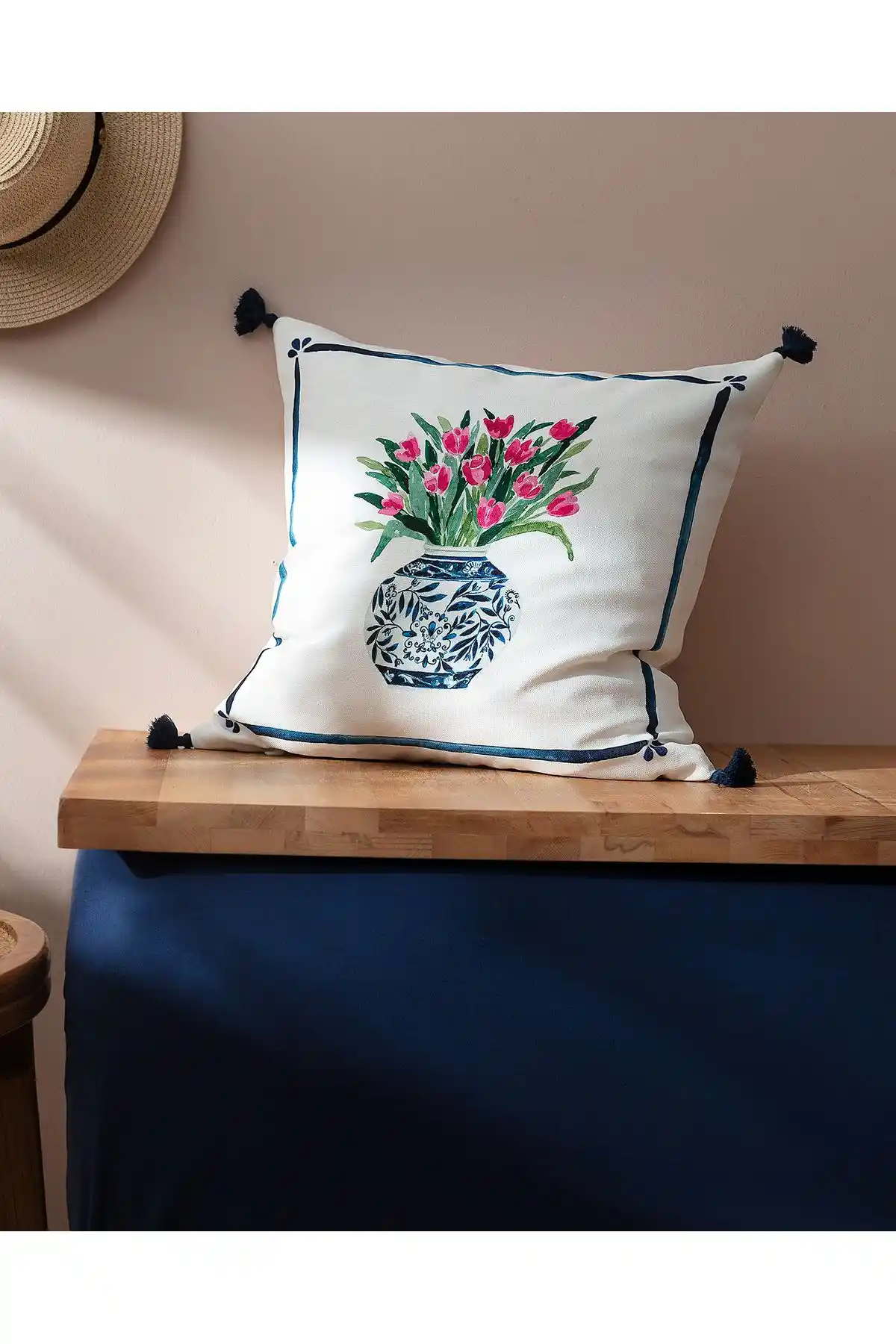 Madame Coco Kırlent Kılıfı ile Evinizi Şık ve Konforlu Hale Getirin