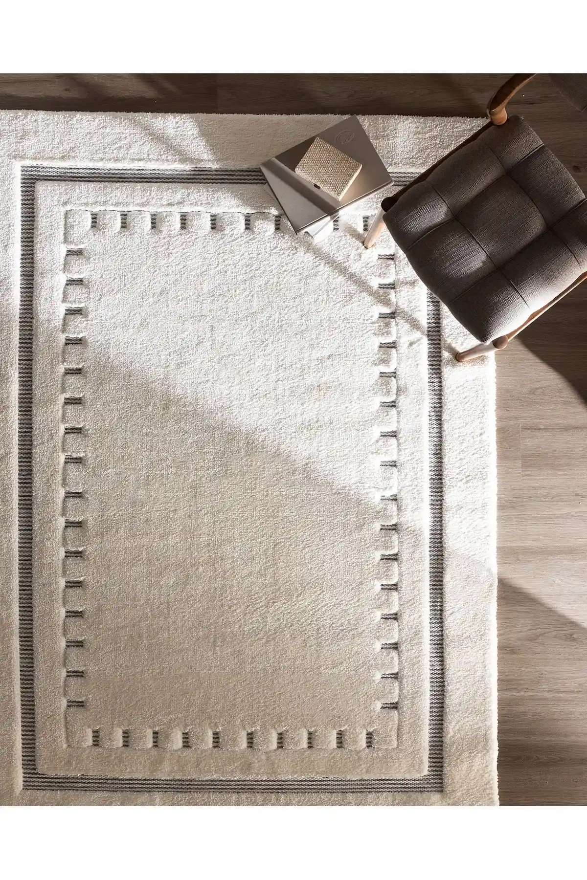 Madame Coco Post Halı ile Ev Dekorasyonunda Şıklık ve Konforun Buluşması