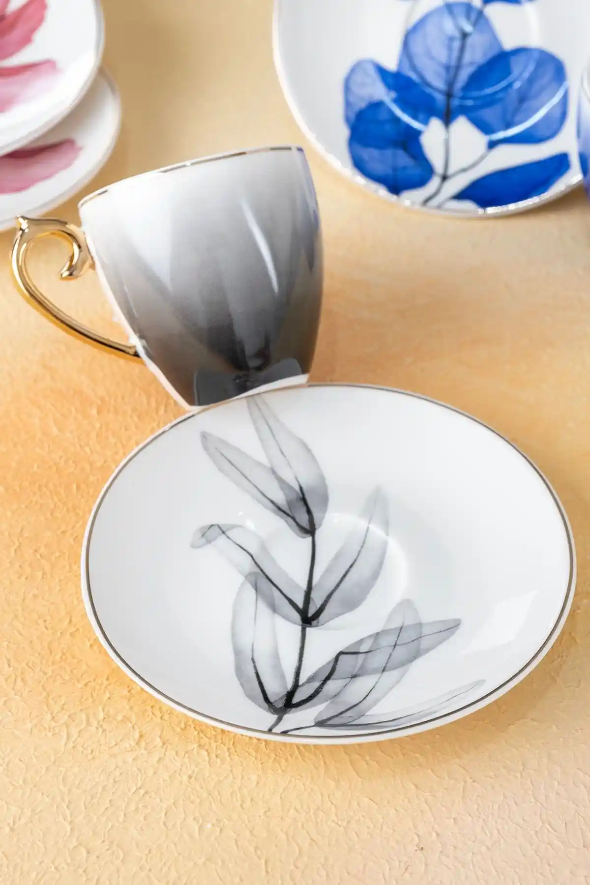 Magnolia Tabağı ile Dekorasyonda Zarif ve Doğal Bir Dokunuş Yaratın