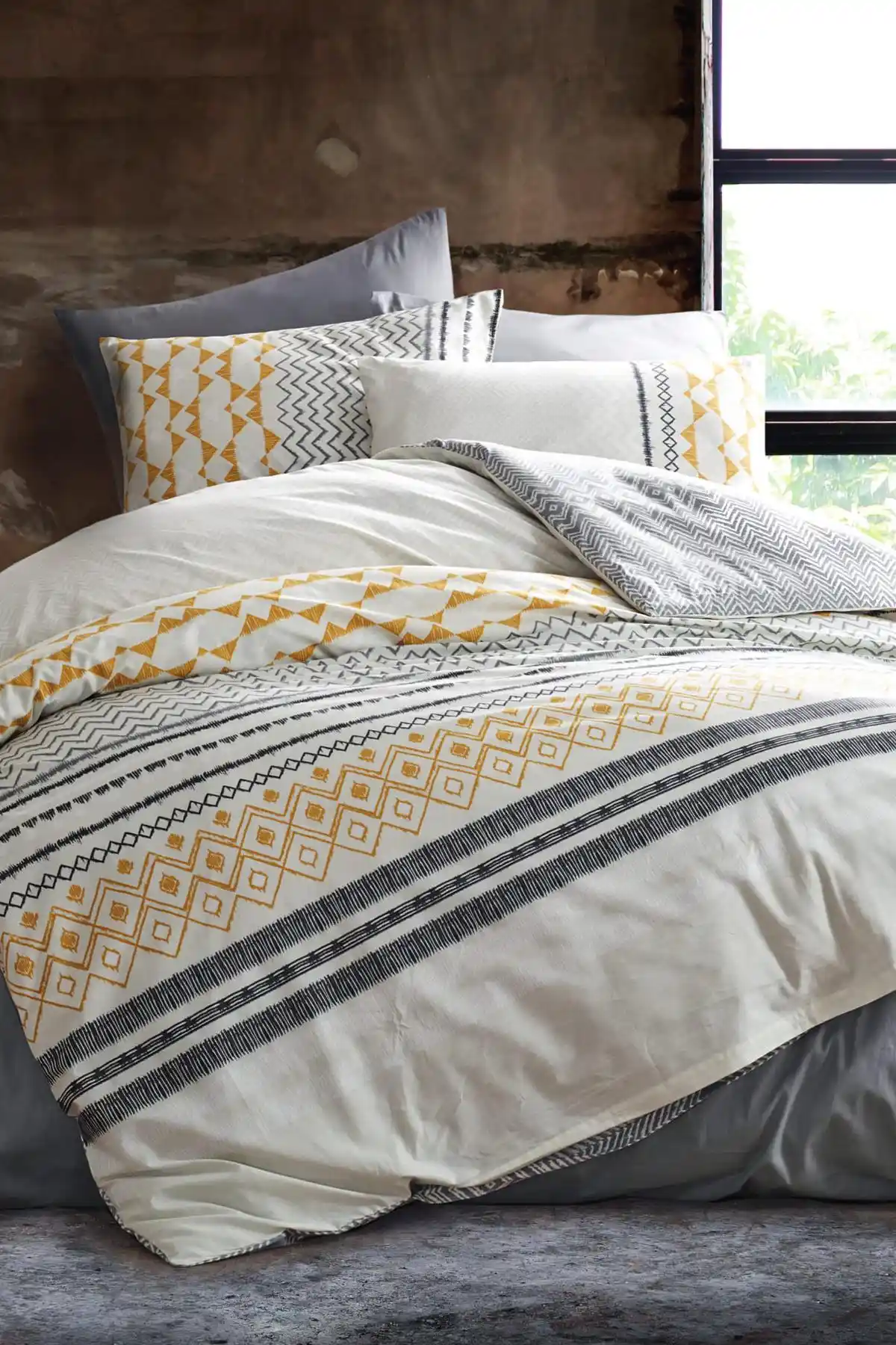 Majoli Nevresim Takımlarıyla Yatak Odalarınıza Şıklık ve Konfor Katın