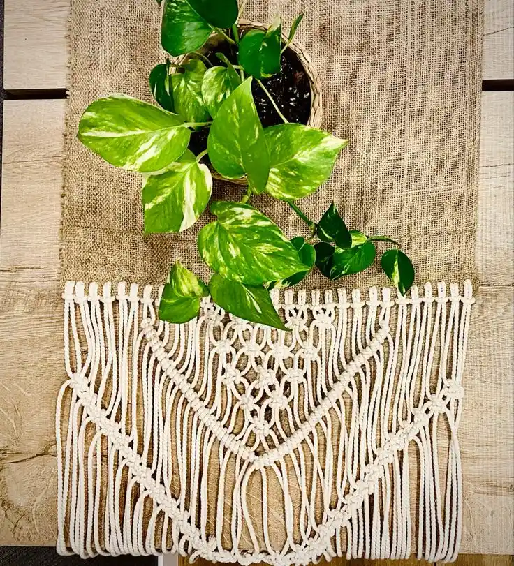 Makrome Örtüler ile Sıcak ve Bohem Dekorasyon Trendleri 2023