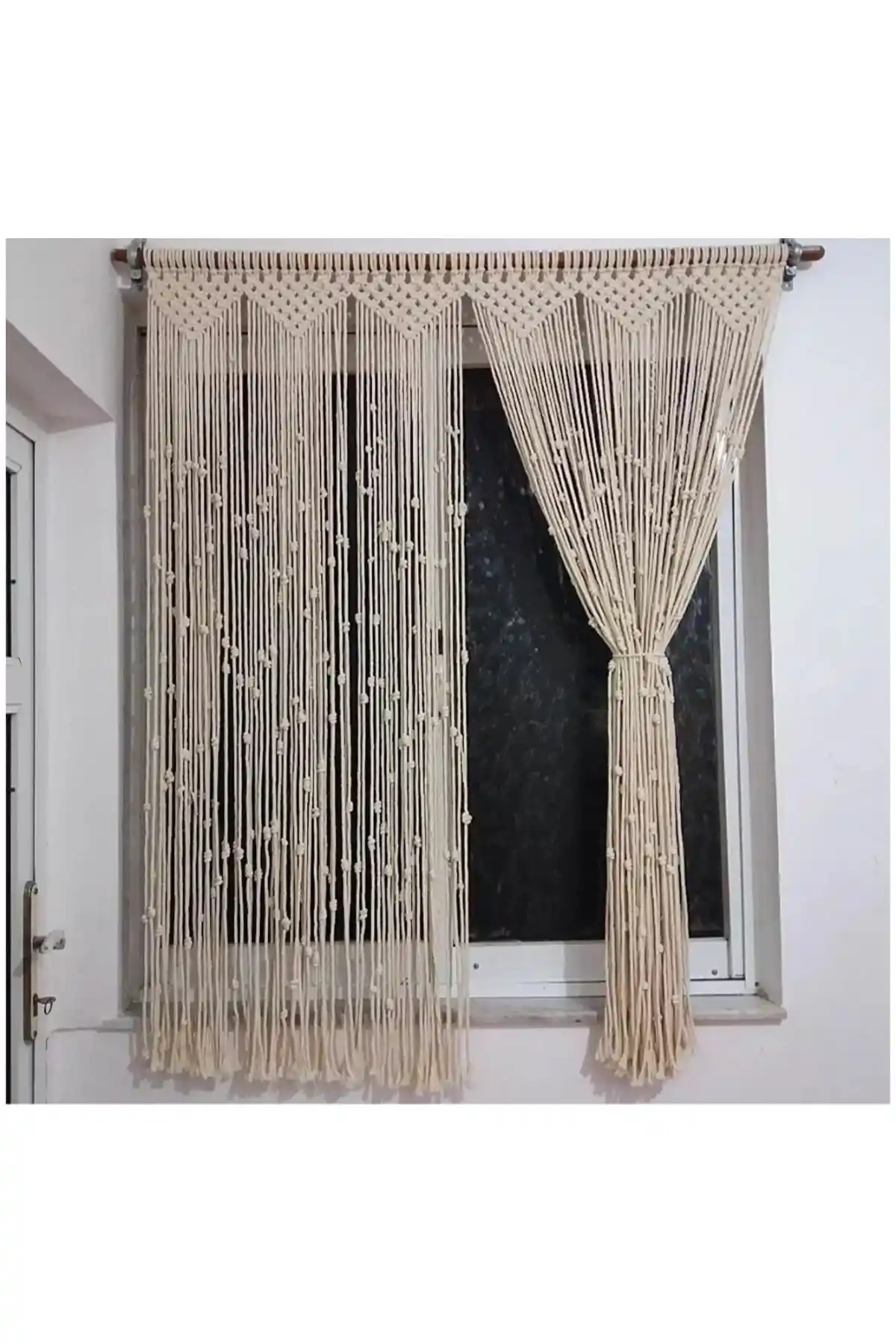 Makrome Perdeler: Doğal ve Şık Dekorasyon Unsuru Olarak Kullanımı ve Trendler