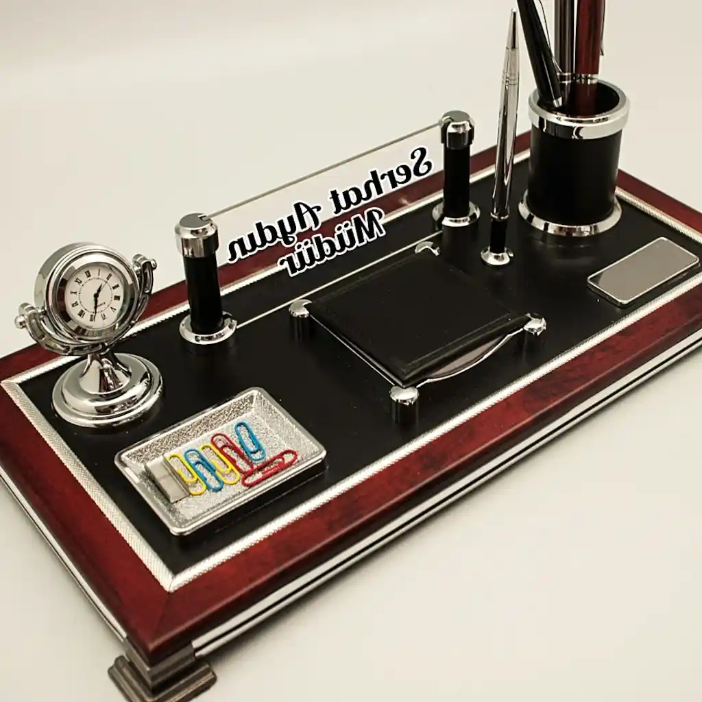 Masa İsimlikleri ile Dekorasyonunuza Şıklık Katan Modern ve Klasik Seçenekler