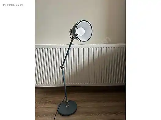 Masa Lambaderleri ile Dekorasyonunuzu Geliştirin: Işık ve Estetiğin Uyumlu Buluşması