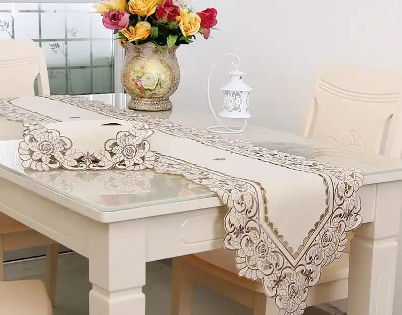 Masa Örtüsü Ranır Modelleri ile Dekorasyonunuza Şıklık Katın