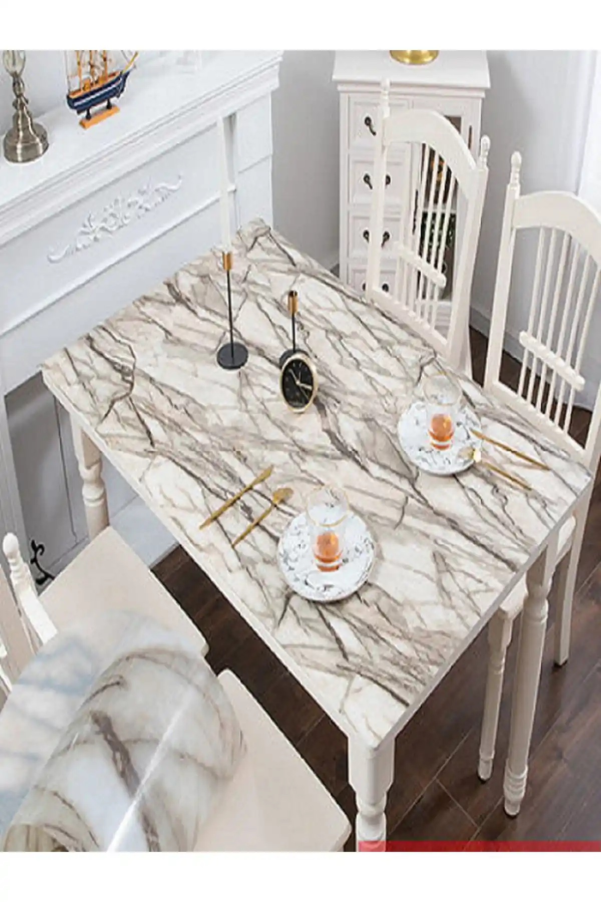 Masa Üstü Dekorasyonunda Kalın Muşamba Kullanımının Avantajları ve Dekorasyon İpuçları