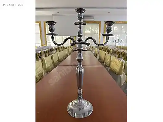 Masa Üstü Şamdan Modelleriyle Dekorasyonunuza Zarafet Katın