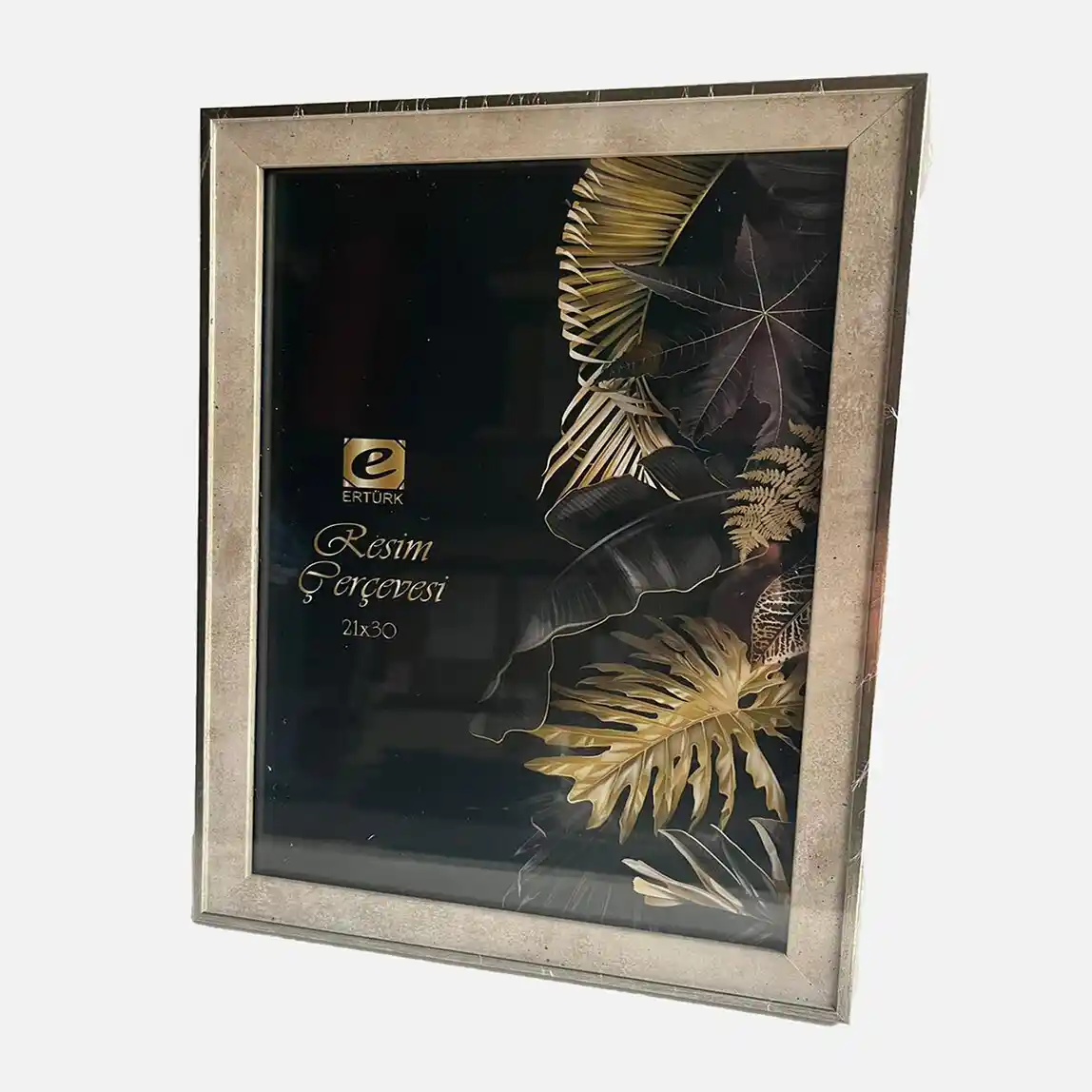 Masaüstü Çerçeve Dekorasyonunda Şıklık ve İşlevsellik İpuçları ve Fikirler