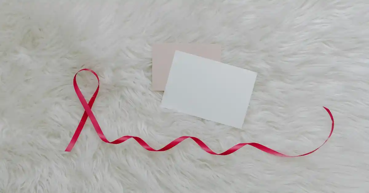 Masif Çerçeve ile Dekorasyonunuza Doğal ve Dayanıklı Bir Dokunuş Katın