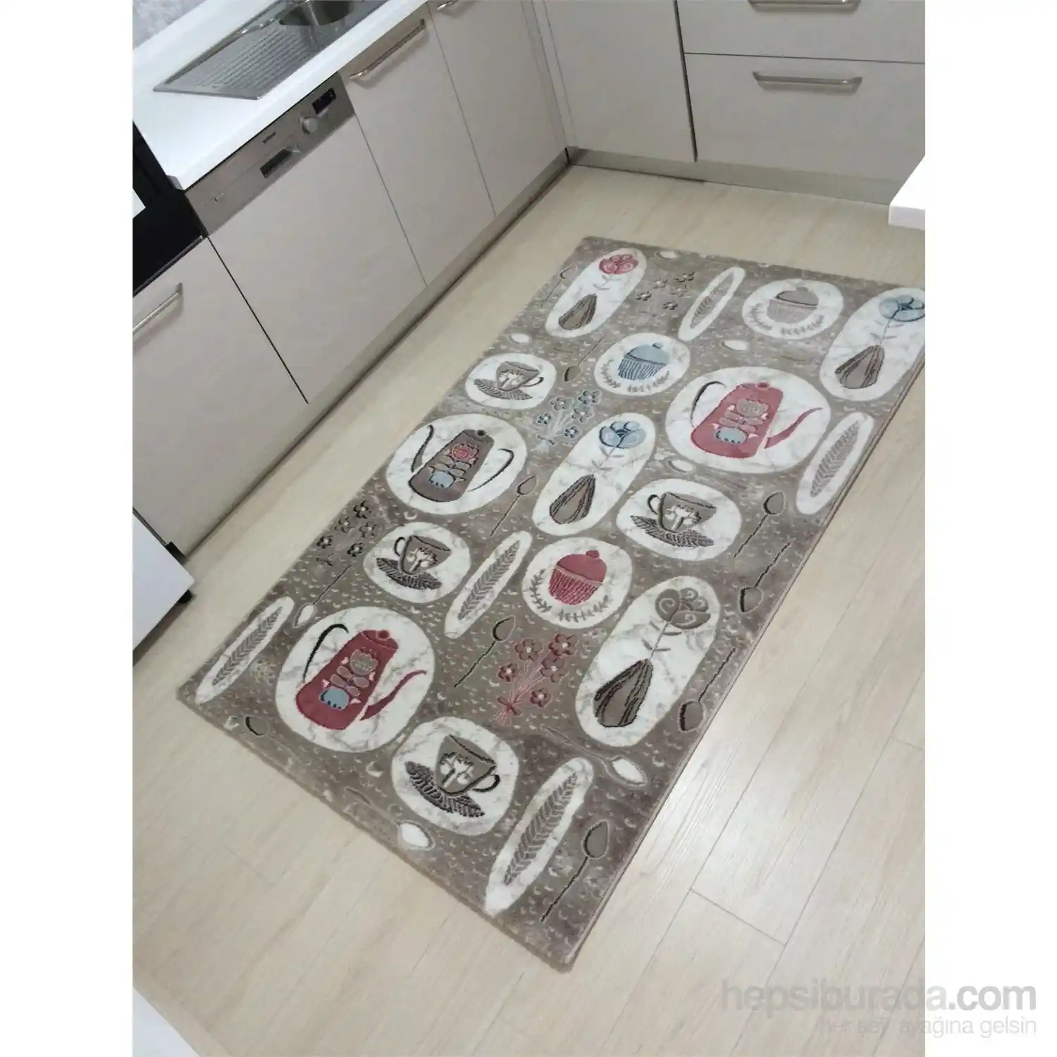 Merinos Mutfak Halısı: Estetik ve İşlevselliği Bir Arada Sunan Dekorasyon Seçeneği
