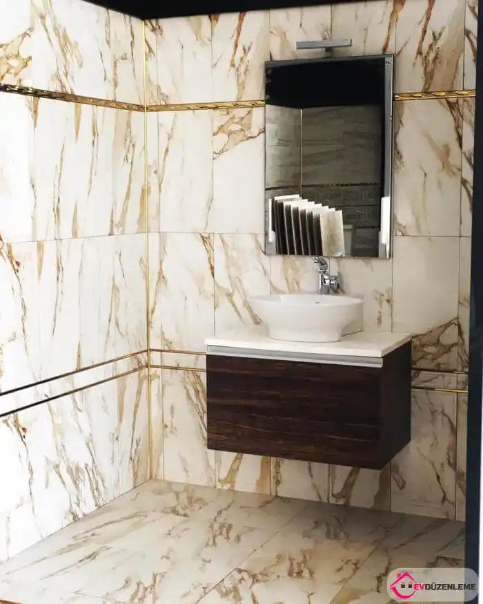 Mermer Banyo Modelleri ile Zarif ve Dayanıklı Dekorasyon Çözümleri