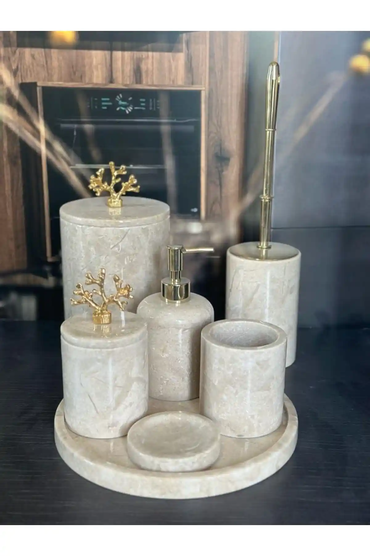 Mermer Banyo Setleri ile Şıklık ve Dayanıklılığı Bir Arada Sunan Dekorasyon Çözümleri