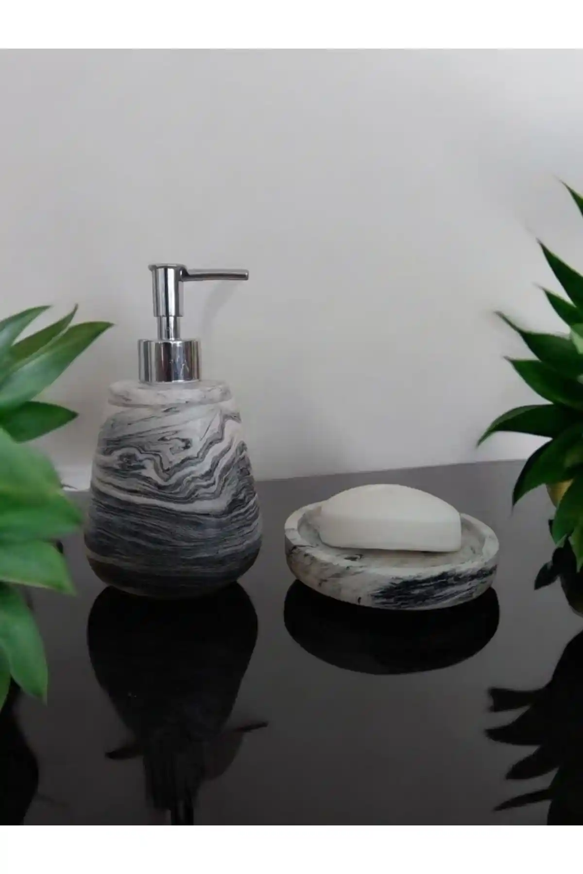Mermer Desenli Sabunluklar ile Dekorasyonunuza Zarif Dokunuşlar Katın