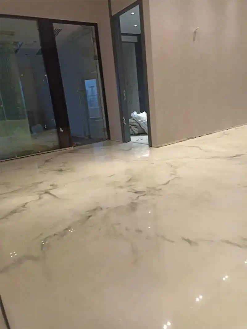 Mermer Görünümlü Epoksi Kaplamalar ile Modern ve Dayanıklı Dekorasyon Çözümleri