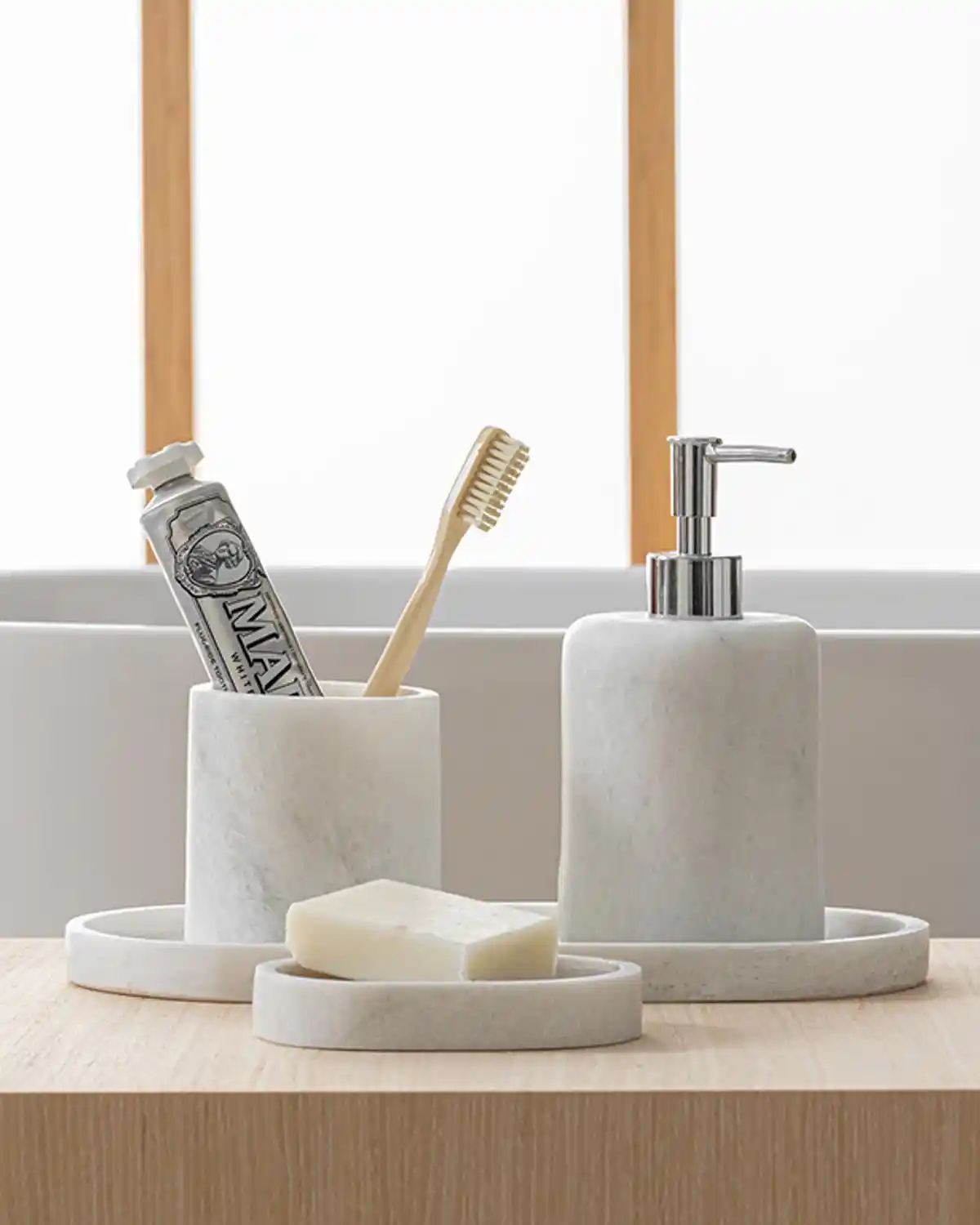 Mermer Sabunluk ile Banyo Dekorasyonunuza Şıklık Katın Modern ve Zarif Tasarımlar