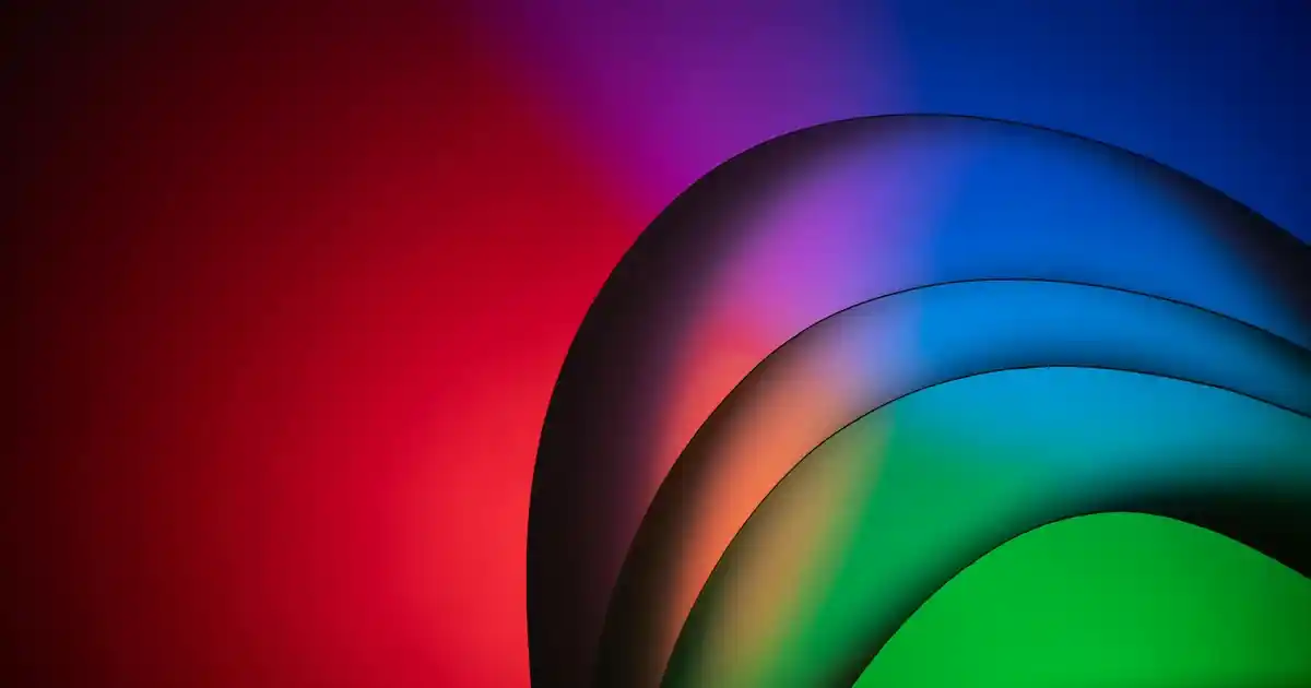 Metal Ayaklı Beyaz Zigon Sehpa ile Modern ve Şık Dekorasyon Çözümleri