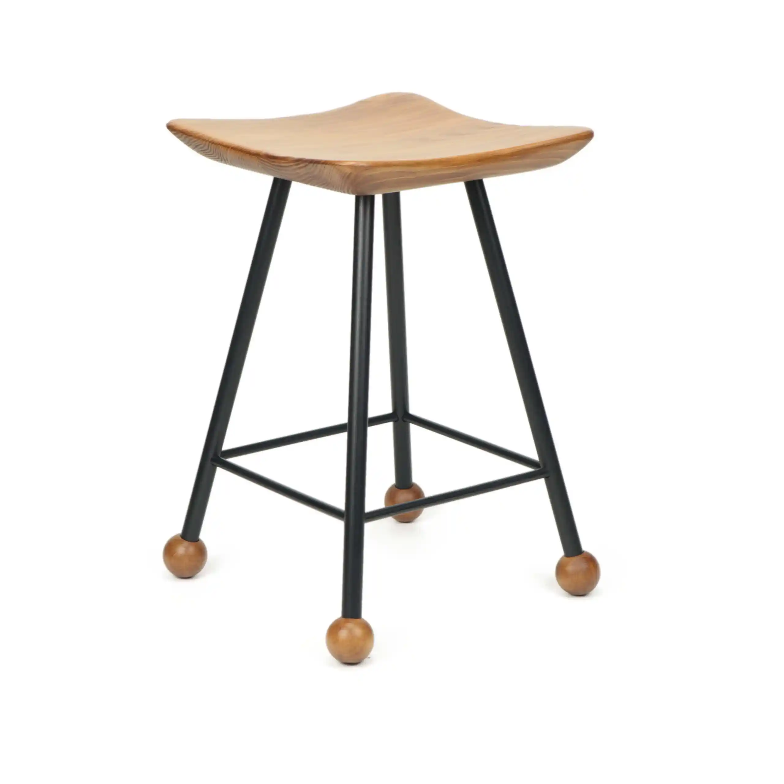 Metal Ayaklı Tabureler: Modern ve Fonksiyonel Dekorasyon İçin En İyi Seçenekler