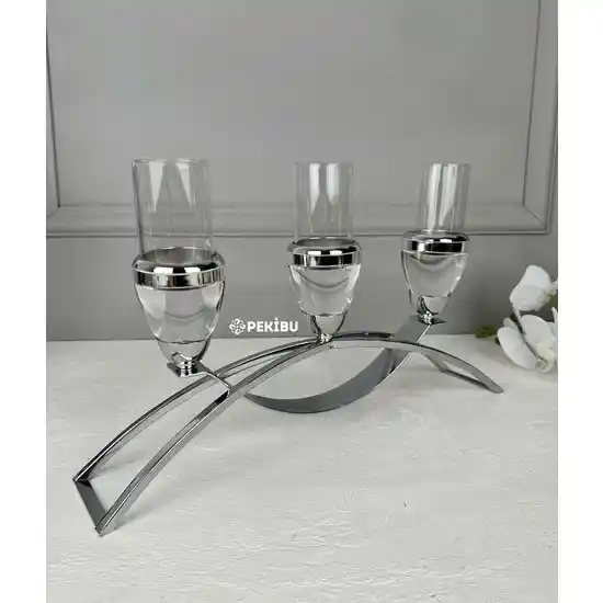 Modern Şamdanlar ile Dekorasyonda Şıklık ve Fonksiyonelliğin Buluşması