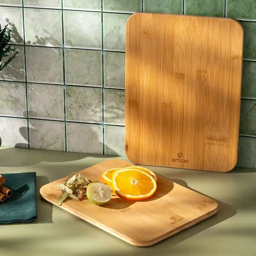 Modern ve Şık 2’li Kesme Tahtası ile Mutfak Dekorasyonunda Estetik ve İşlevsellik