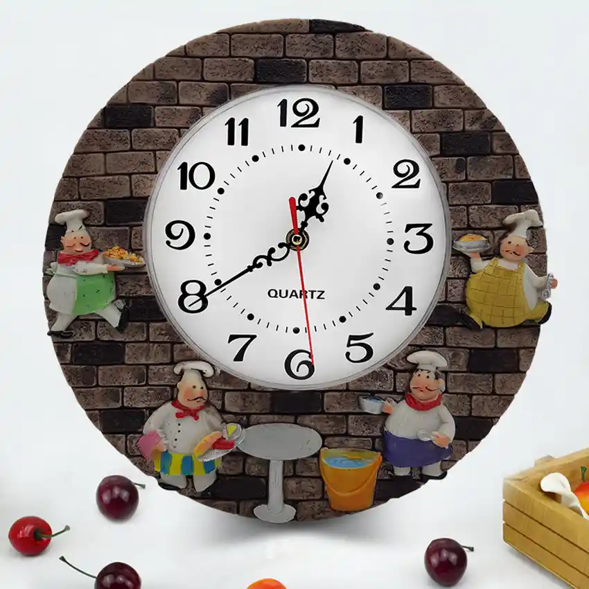 Mutfak Dekorasyonunda Şıklık ve İşlevselliği Bir Arada Sunan Duvar Saatleri